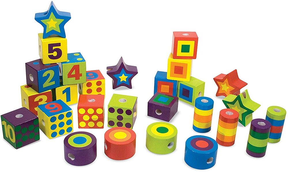 LACING BEADS IN A BOX