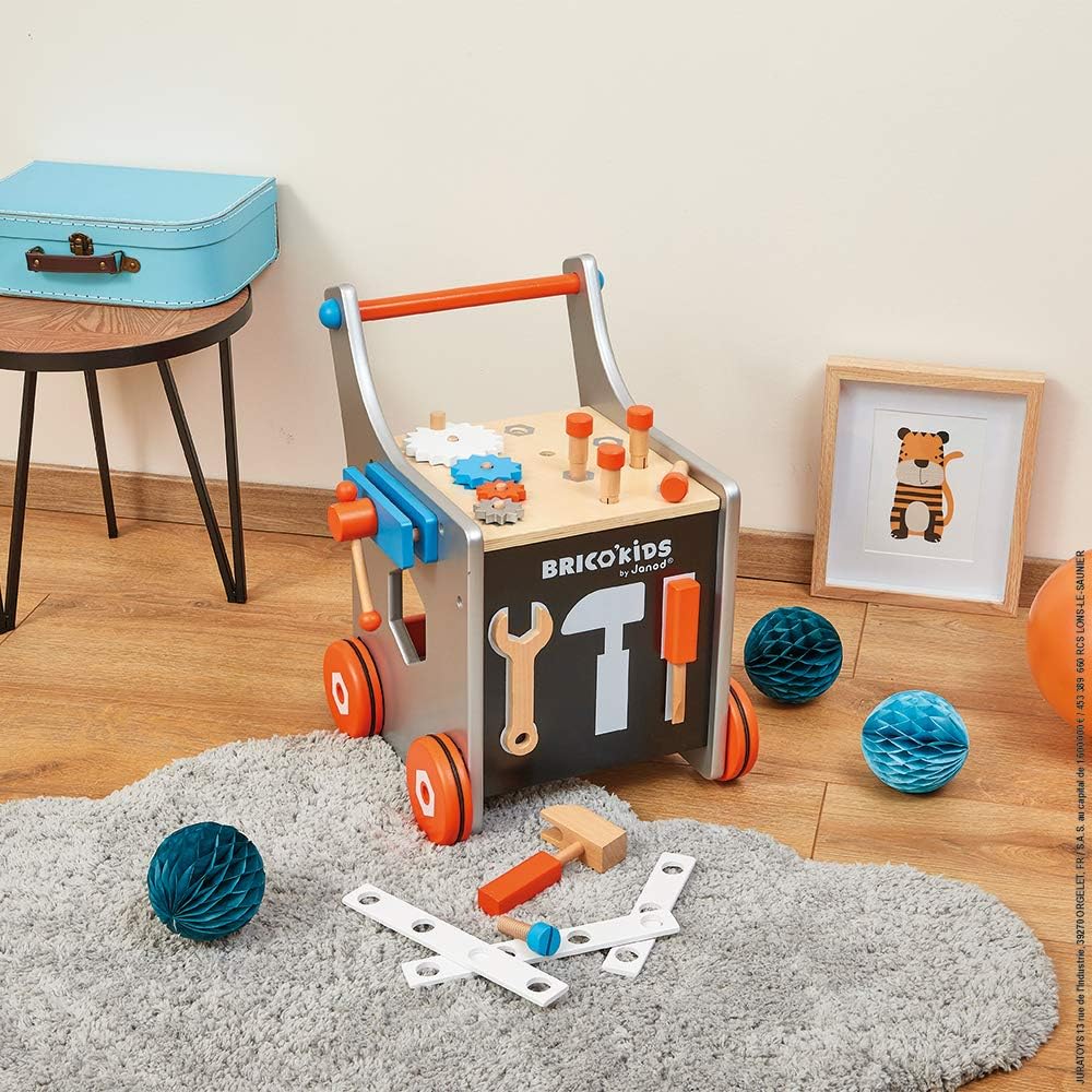 BRICO KIDS MAGNETIC DIY TROLLEY