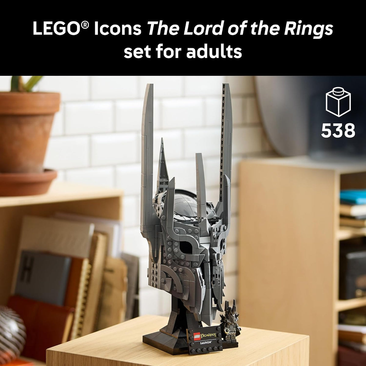 THE LORD OF THE RINGS SAURONS HELMET