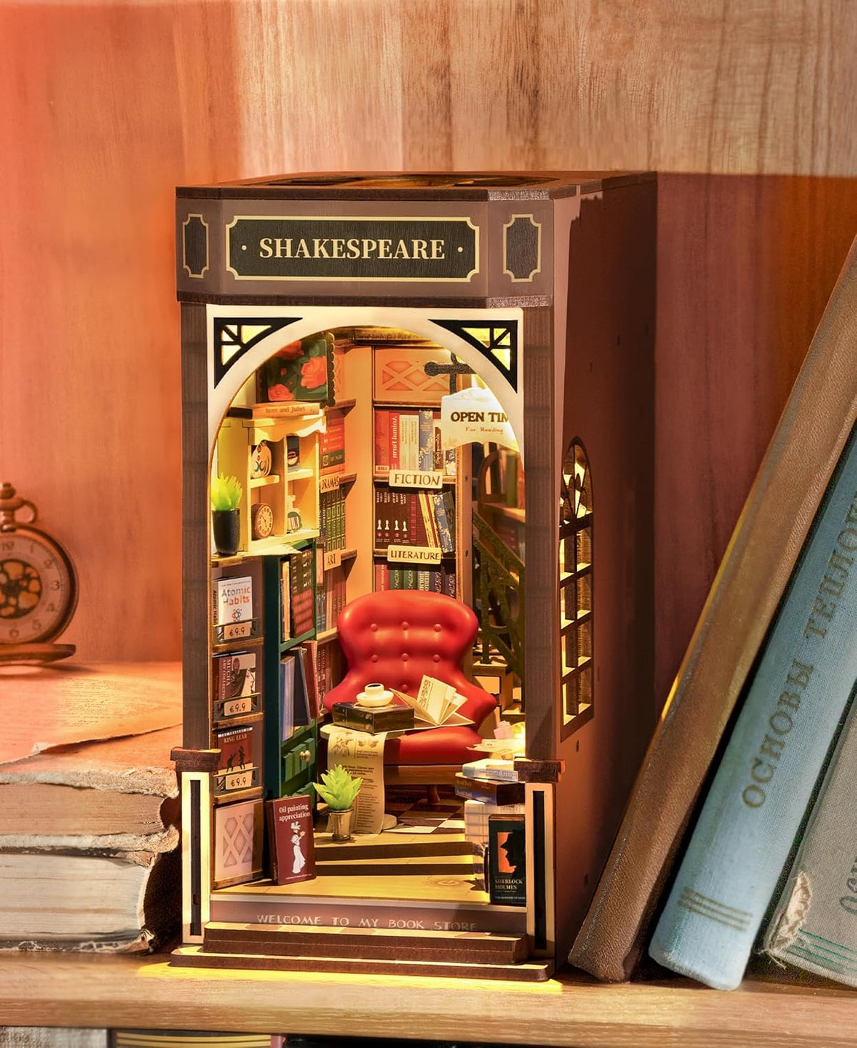 BOOKSTORE BOOK NOOK WONDERLAND