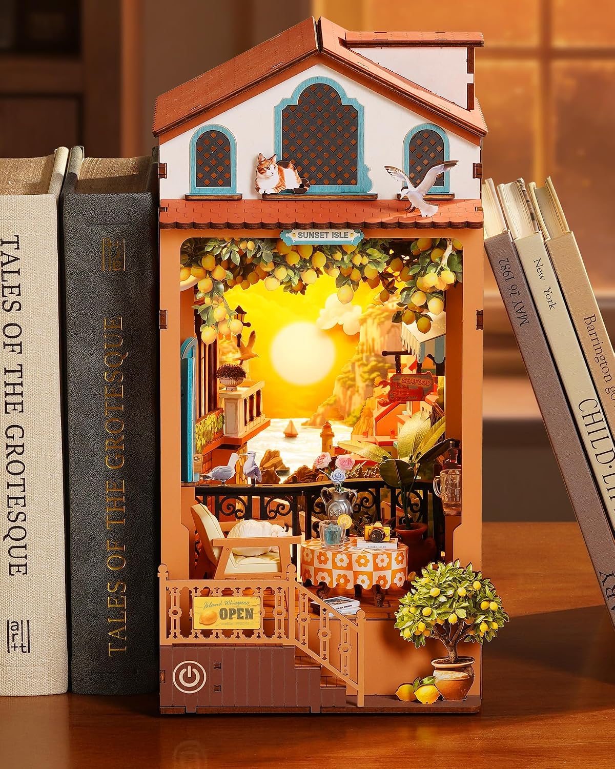 SUNSET ISLE BOOK NOOK
