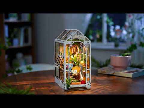 GARDEN FLOWER HOUSE BOOK NOOK WONDERLAND