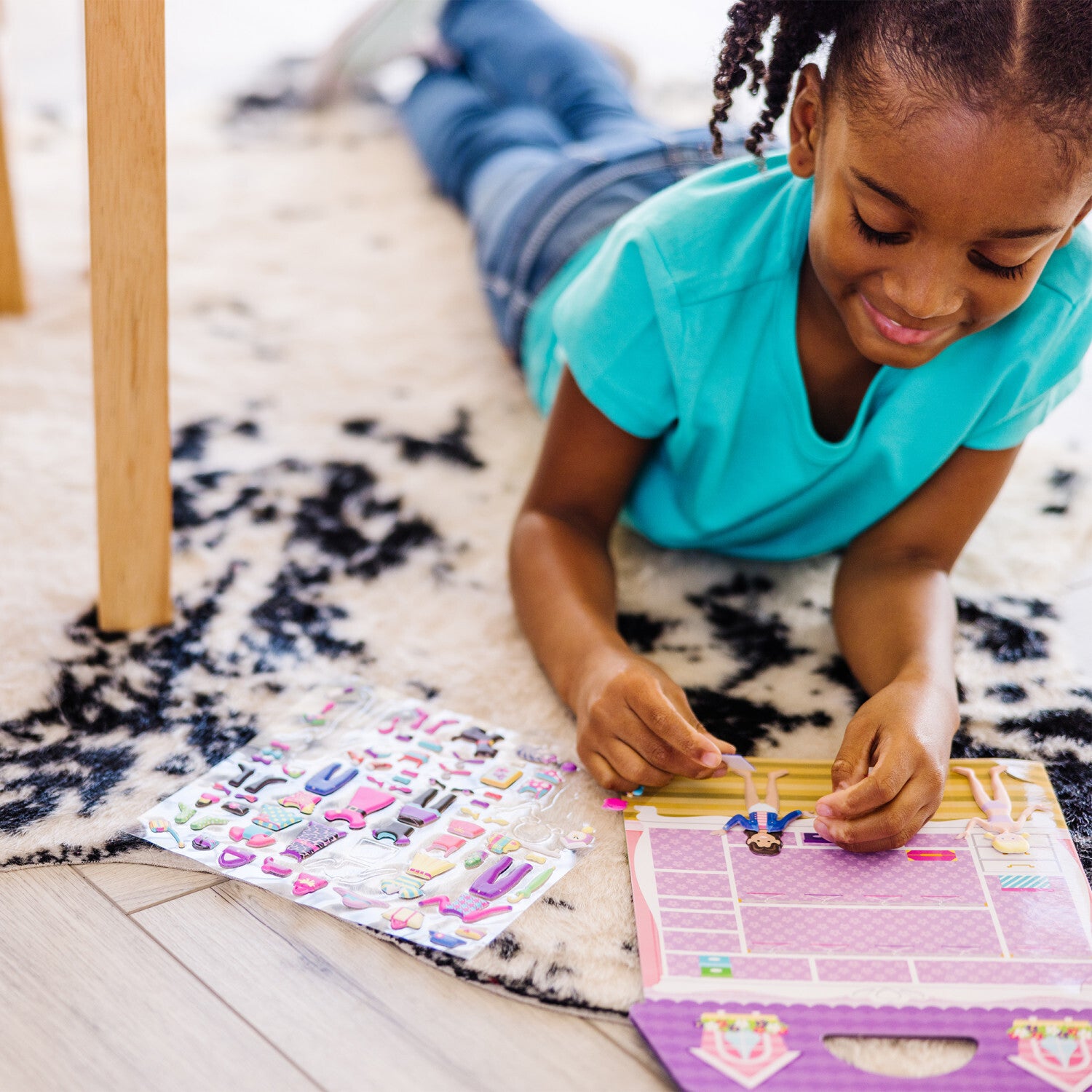 REUSABLE PUFFY STICKER - DRESS UP