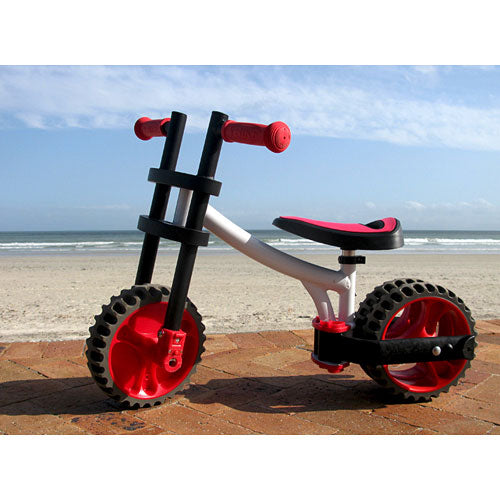 EVOLVE TRIKE RED